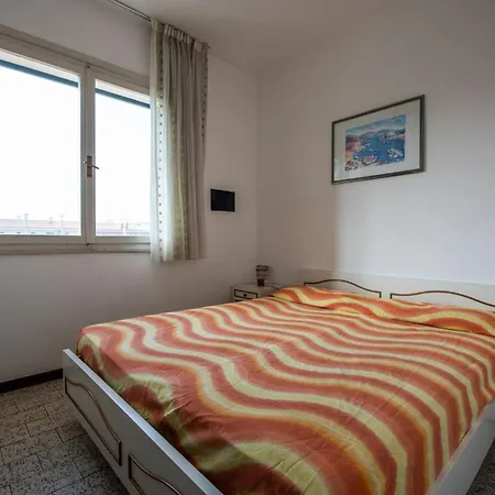 Cute Little House With Exclusive Garden And Pools Apartment *